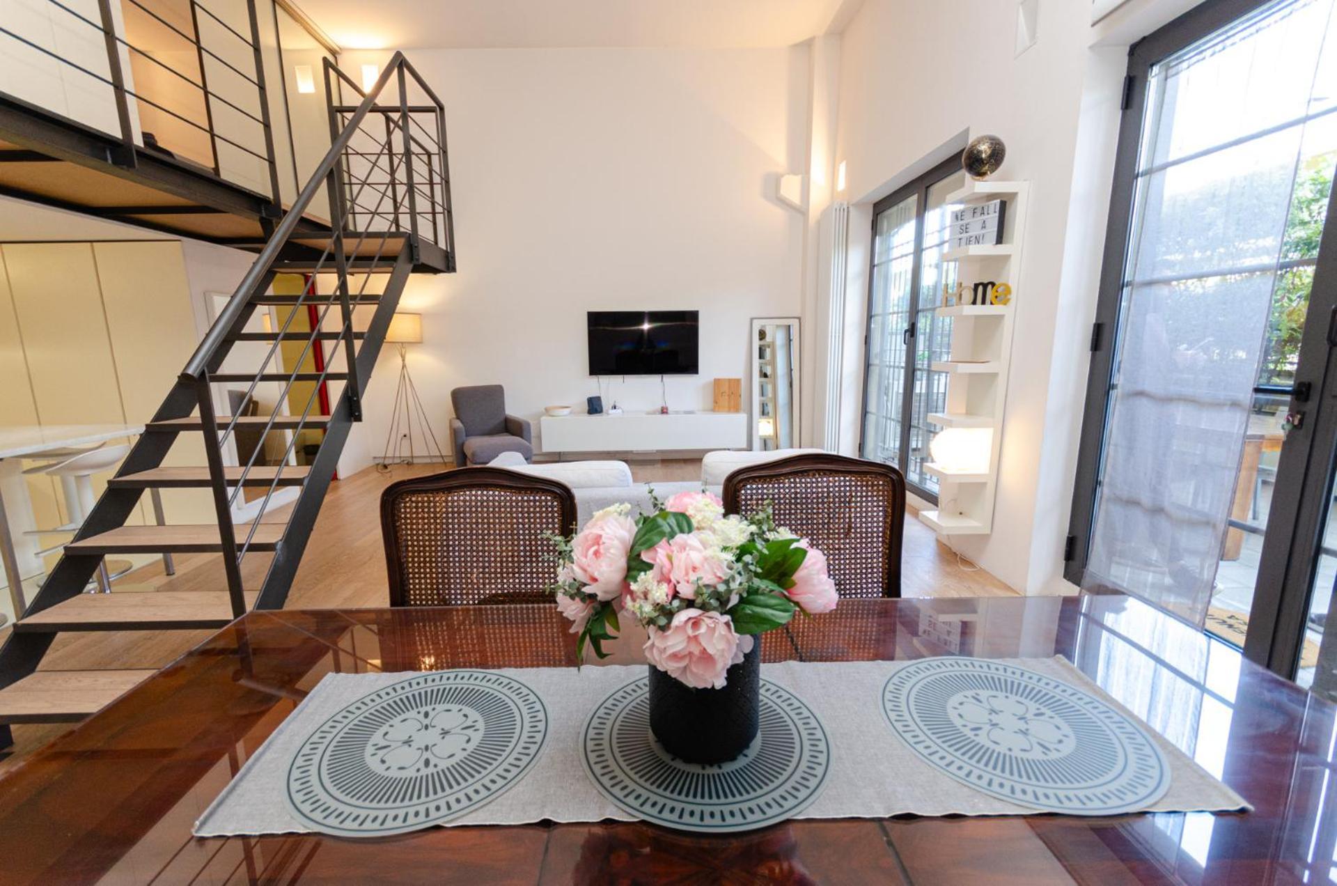 Vivimihome Loft Su Due Livelli Con Terrazzo 밀라노 외부 사진